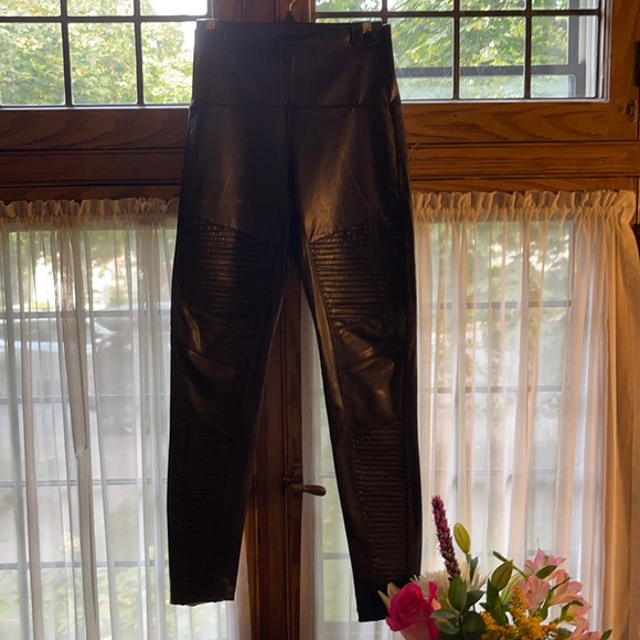 7 for all mankind vegan leather - Picture 2 of 5